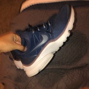 Women’s Nike shoes